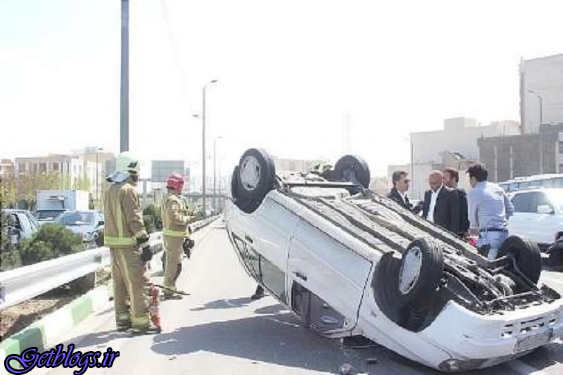 واژگونی خودروها در پی تندباد گیلان